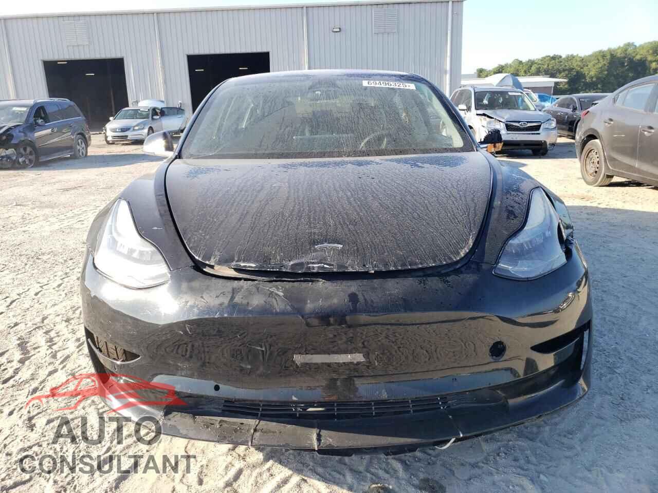 TESLA MODEL 3 2018 - 5YJ3E1EA0JF008480