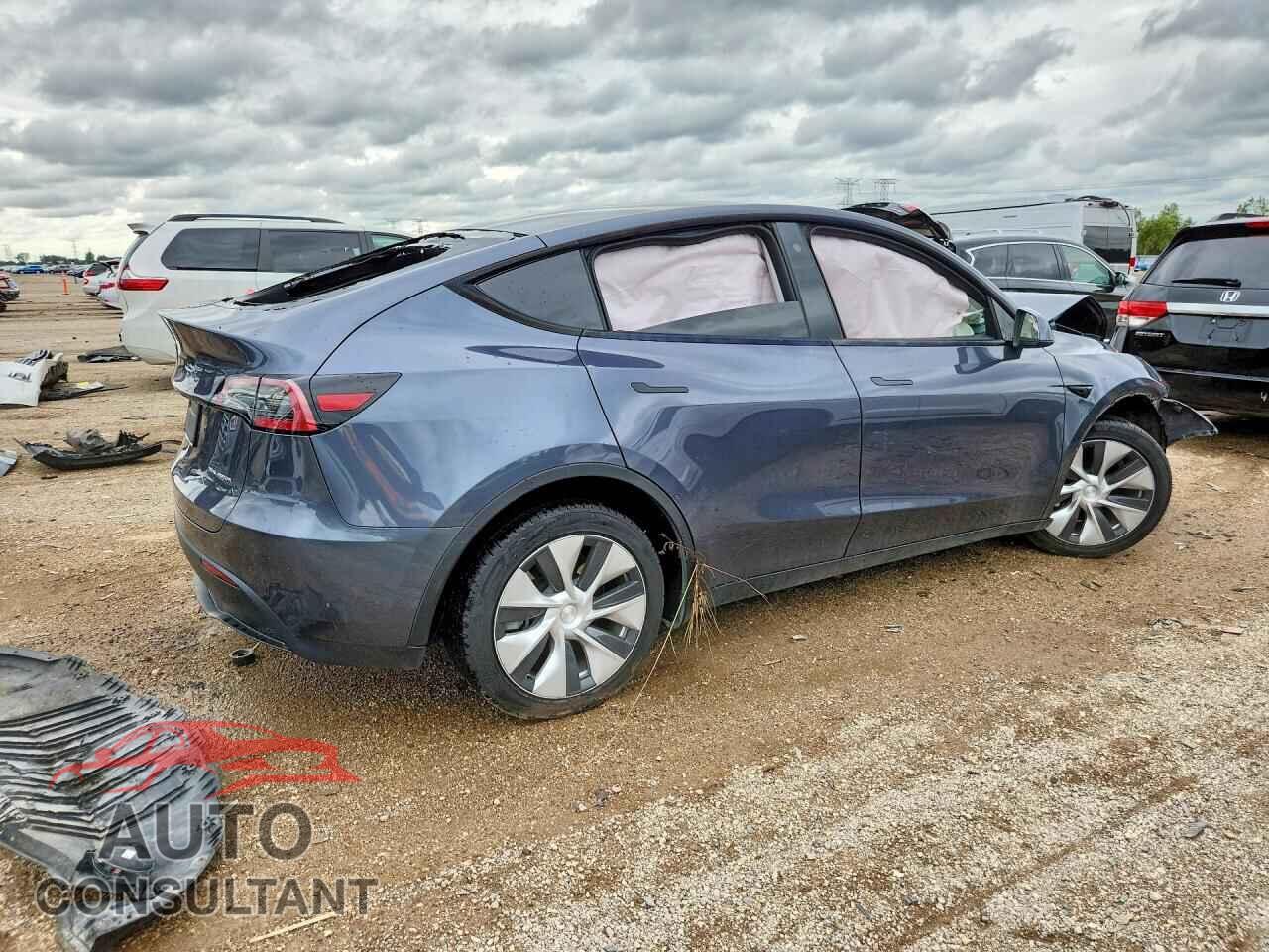 TESLA MODEL Y 2023 - 7SAYGDEEXPF672396