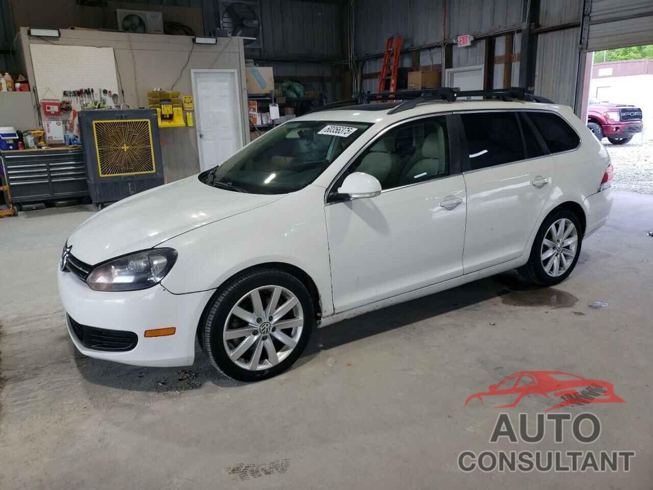 VOLKSWAGEN JETTA 2010 - 3VWTL7AJ7AM616875
