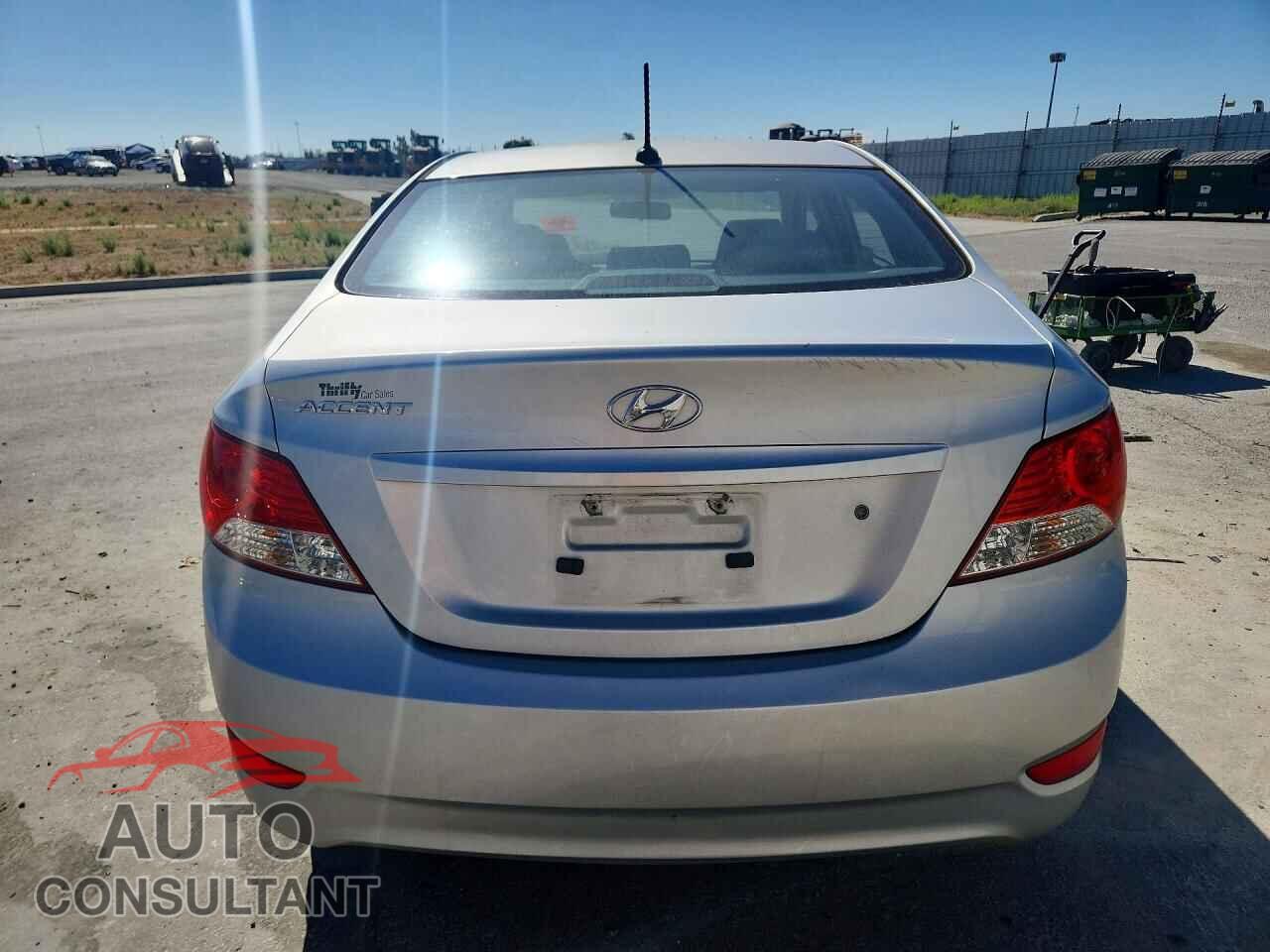 HYUNDAI ACCENT 2013 - KMHCU4AE9DU328546