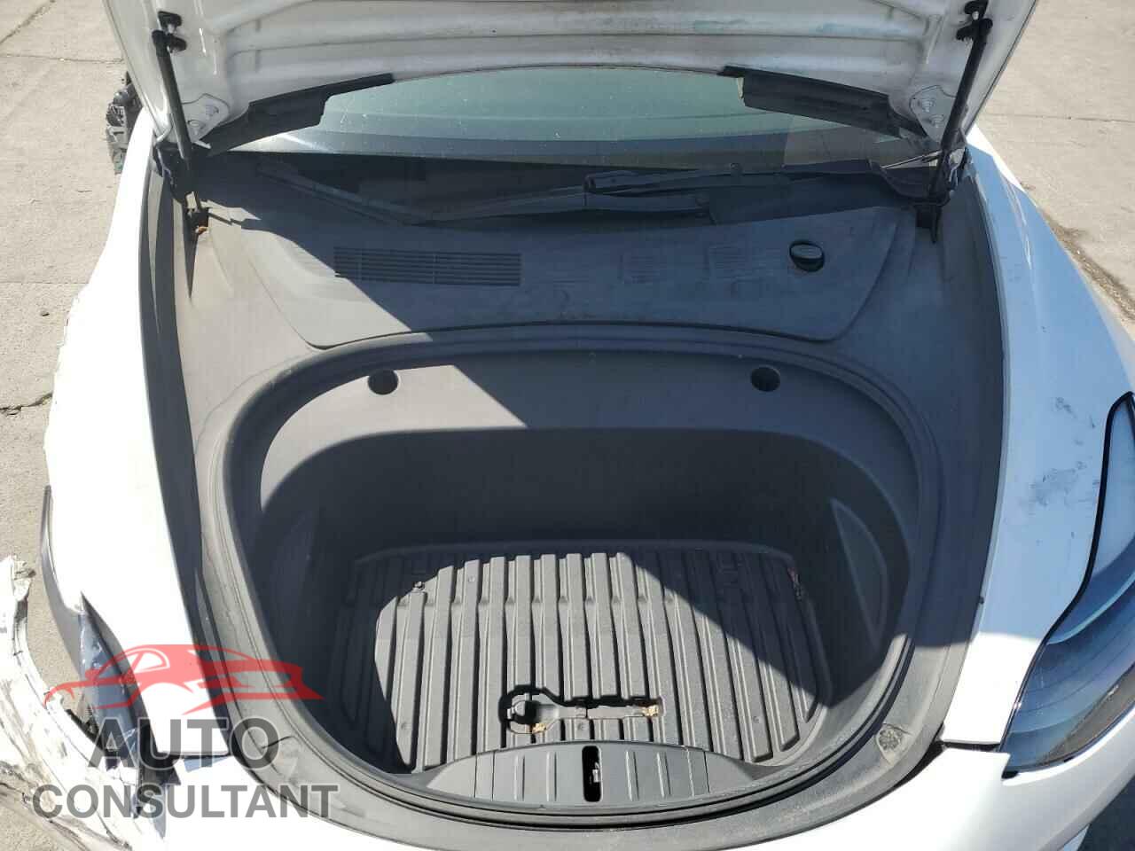 TESLA MODEL 3 2022 - 5YJ3E1EB1NF367335