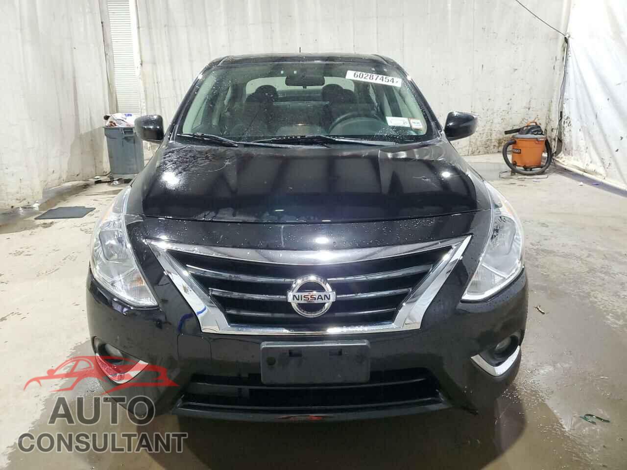 NISSAN VERSA 2019 - 3N1CN7AP3KL817930