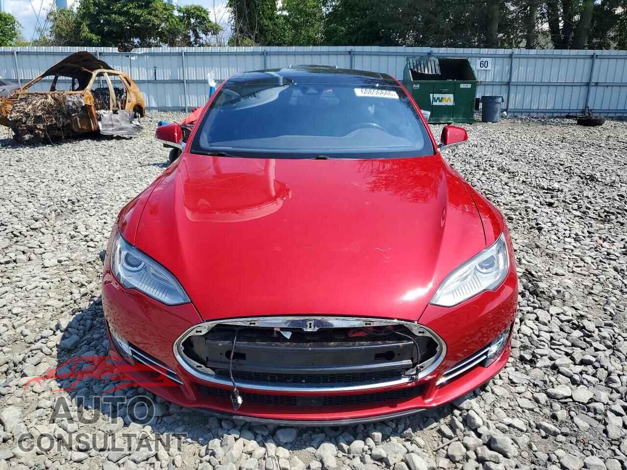 TESLA MODEL S 2015 - 5YJSA1H22FF089906