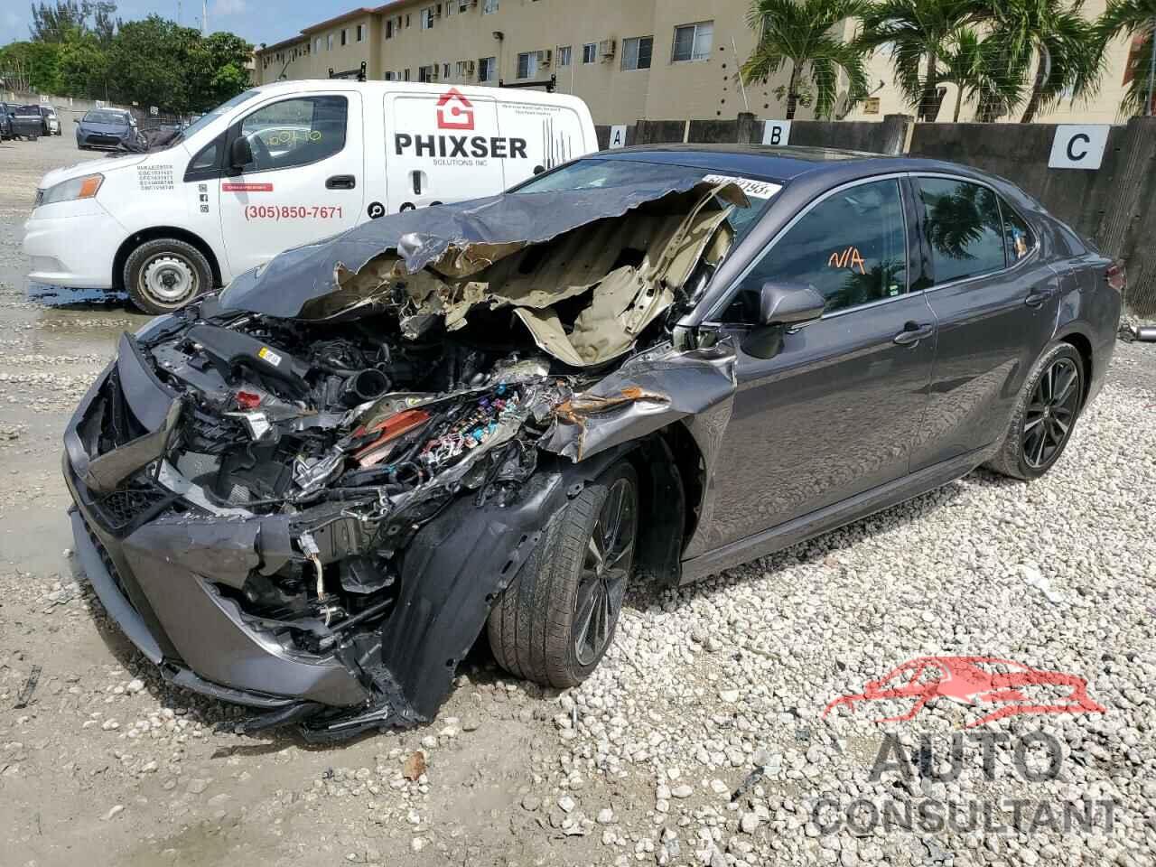 TOYOTA CAMRY 2019 - 4T1B61HK6KU781052