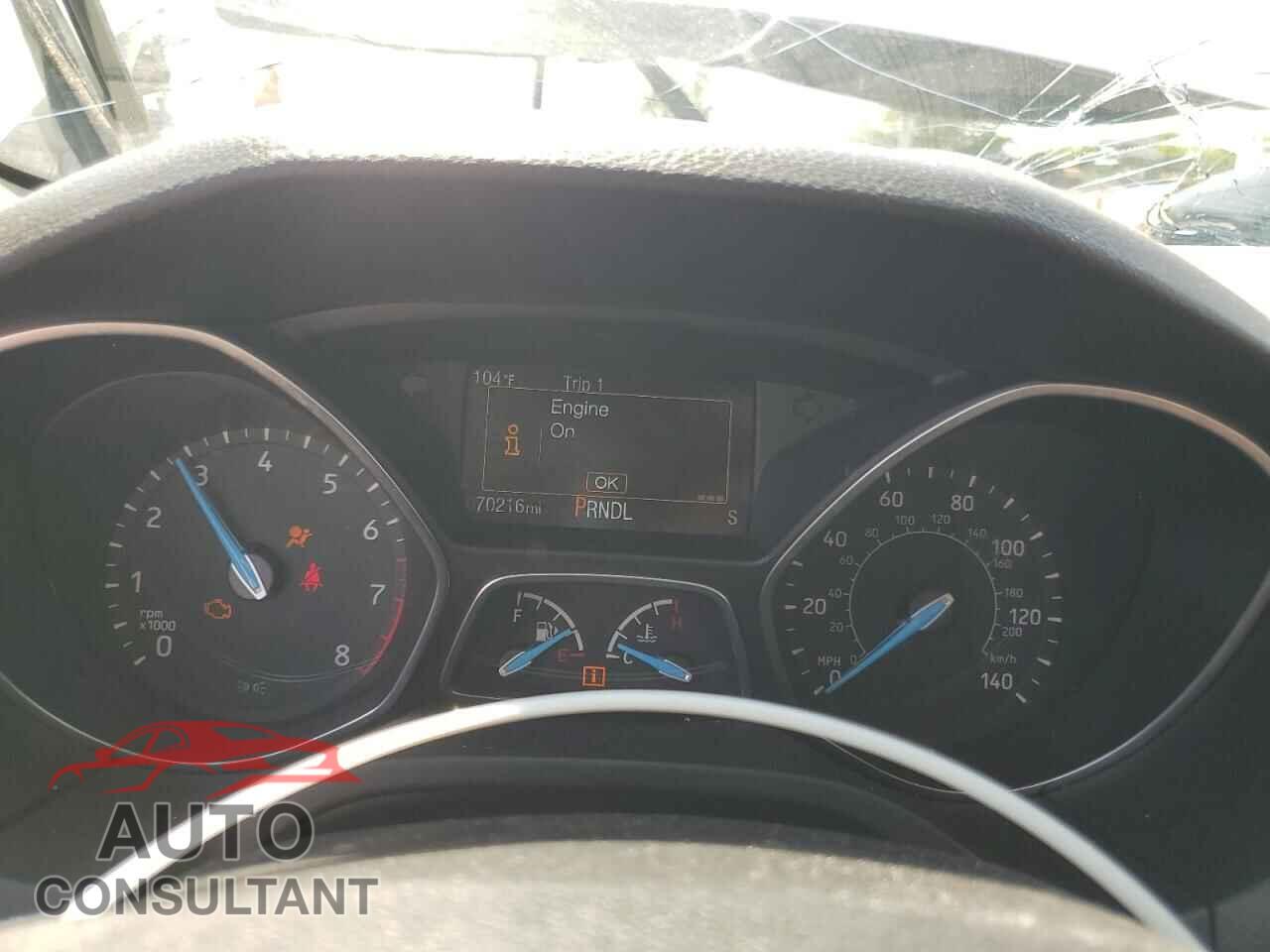 FORD FOCUS 2017 - 1FADP3F26HL320107
