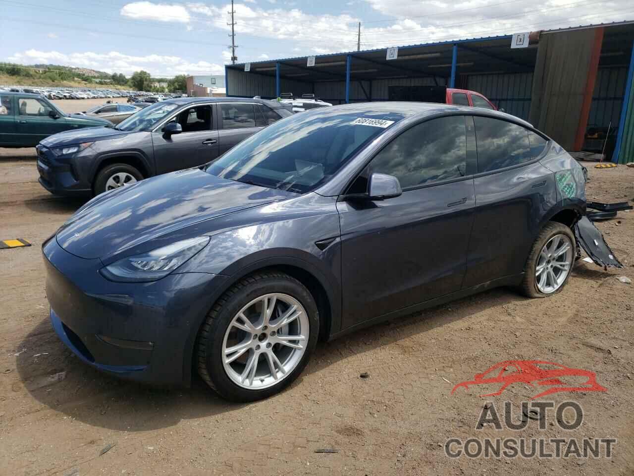 TESLA MODEL Y 2021 - 5YJYGDEE5MF201653