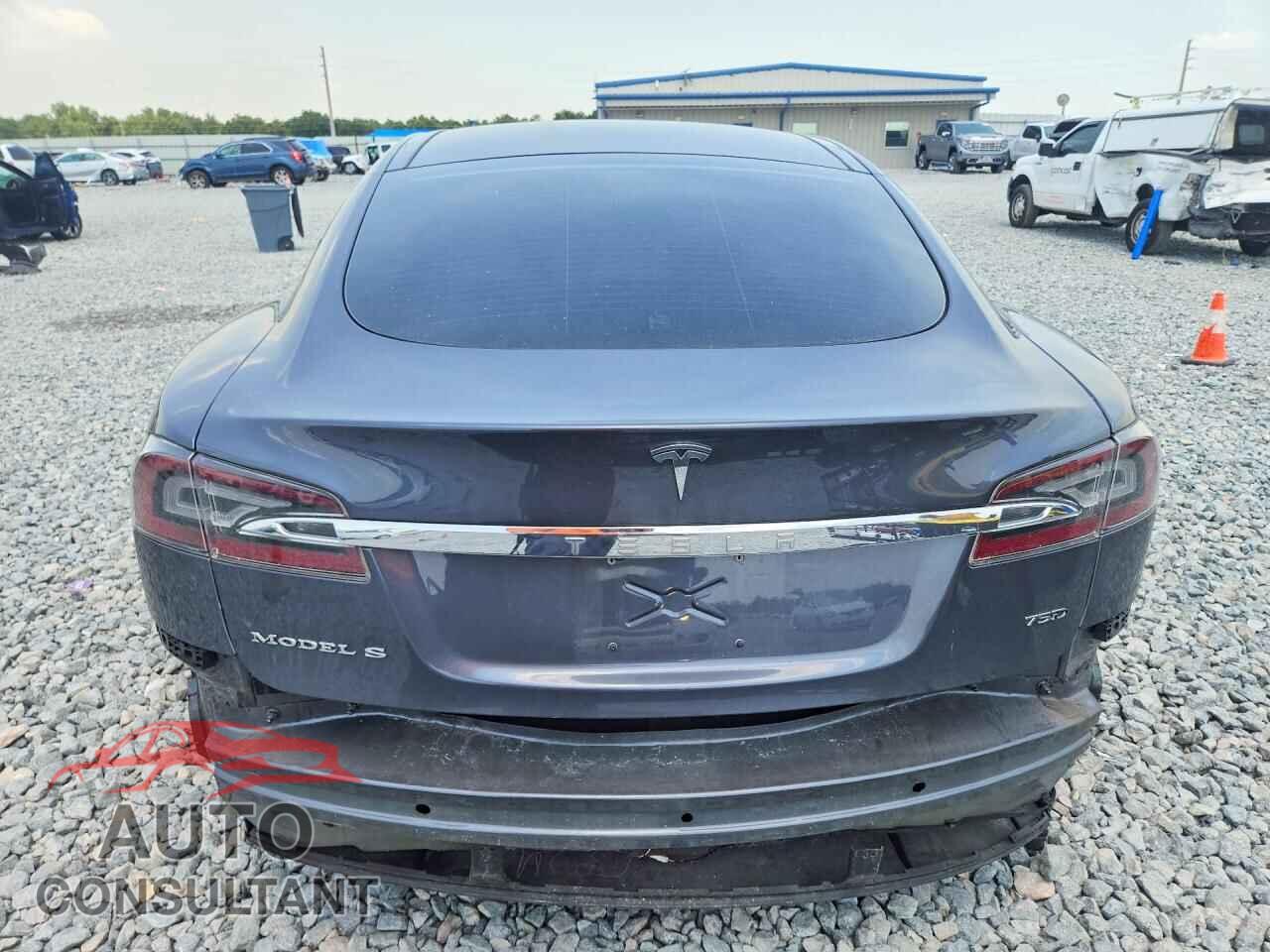 TESLA MODEL S 2018 - 5YJSA1E21JF259251