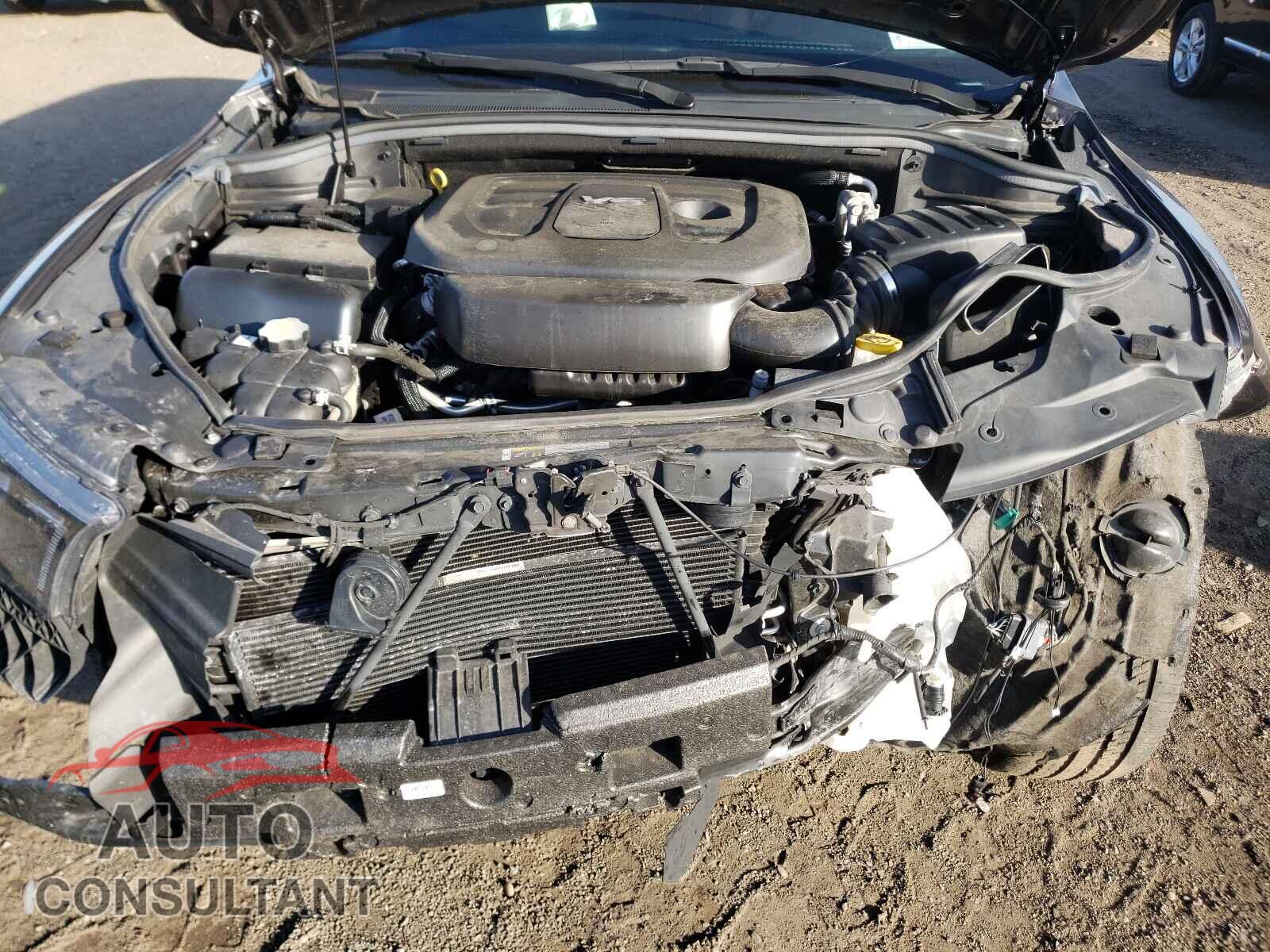 DODGE DURANGO 2019 - 1C4RDJDG7KC605515