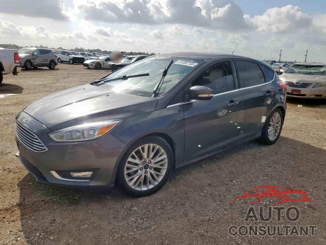 FORD FOCUS 2016 - 1FADP3N23GL407379