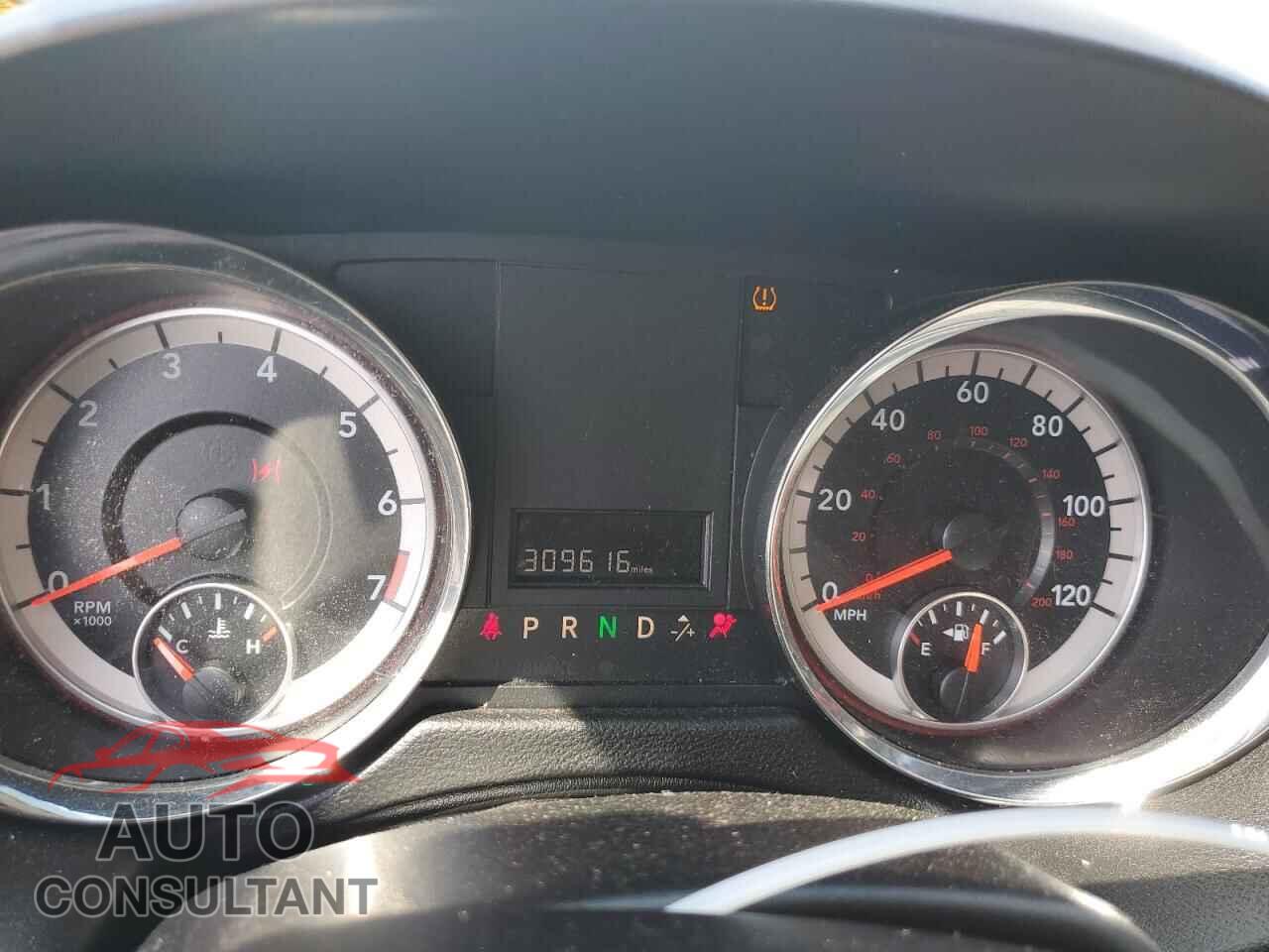 DODGE CARAVAN 2017 - 2C4RDGBG1HR754637