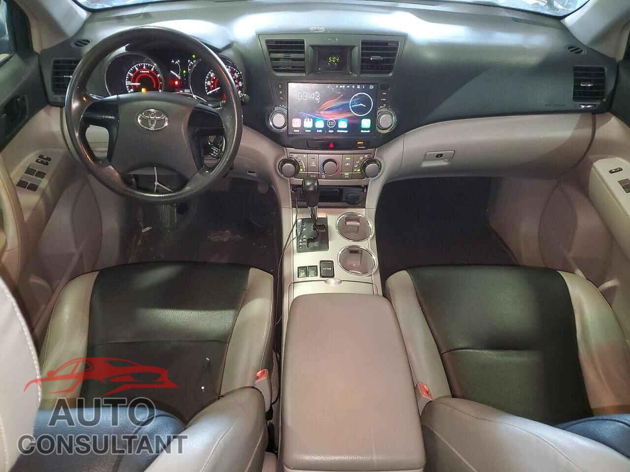 TOYOTA HIGHLANDER 2011 - 5TDBK3EH3BS065444