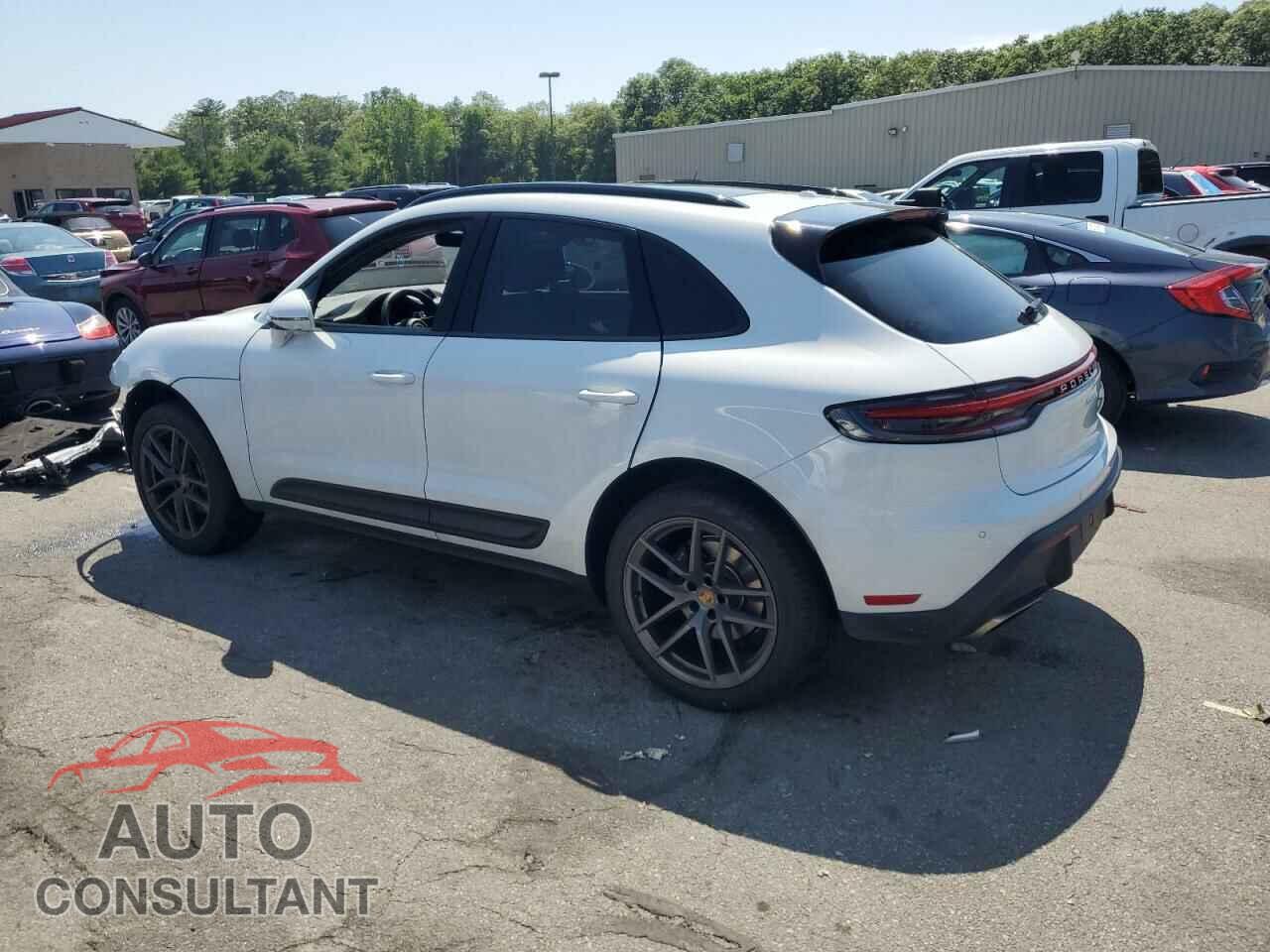 PORSCHE MACAN BASE 2023 - WP1AA2A58PLB11295
