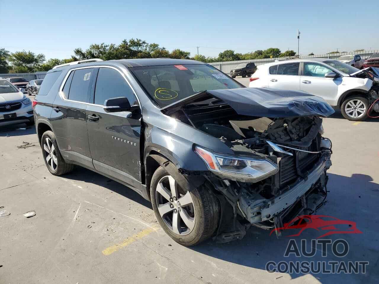 CHEVROLET TRAVERSE 2018 - 1GNERHKW6JJ211539