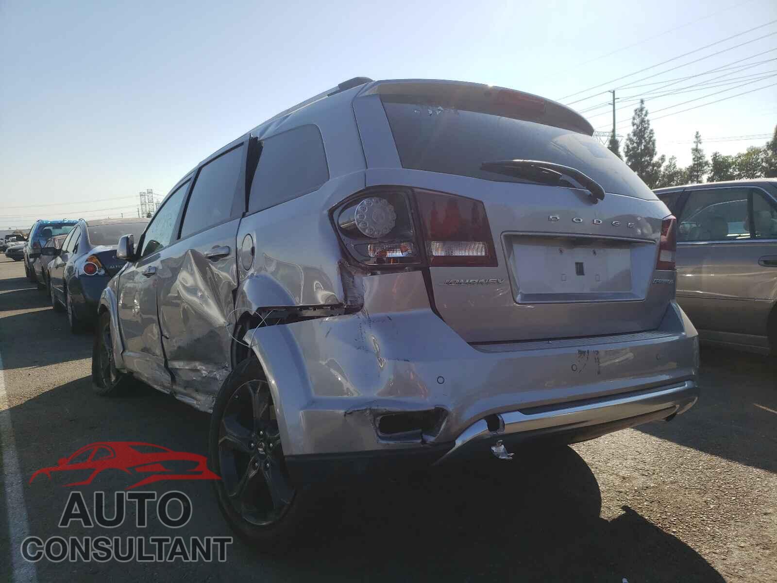 DODGE JOURNEY 2020 - 3C4PDCGB5LT272904