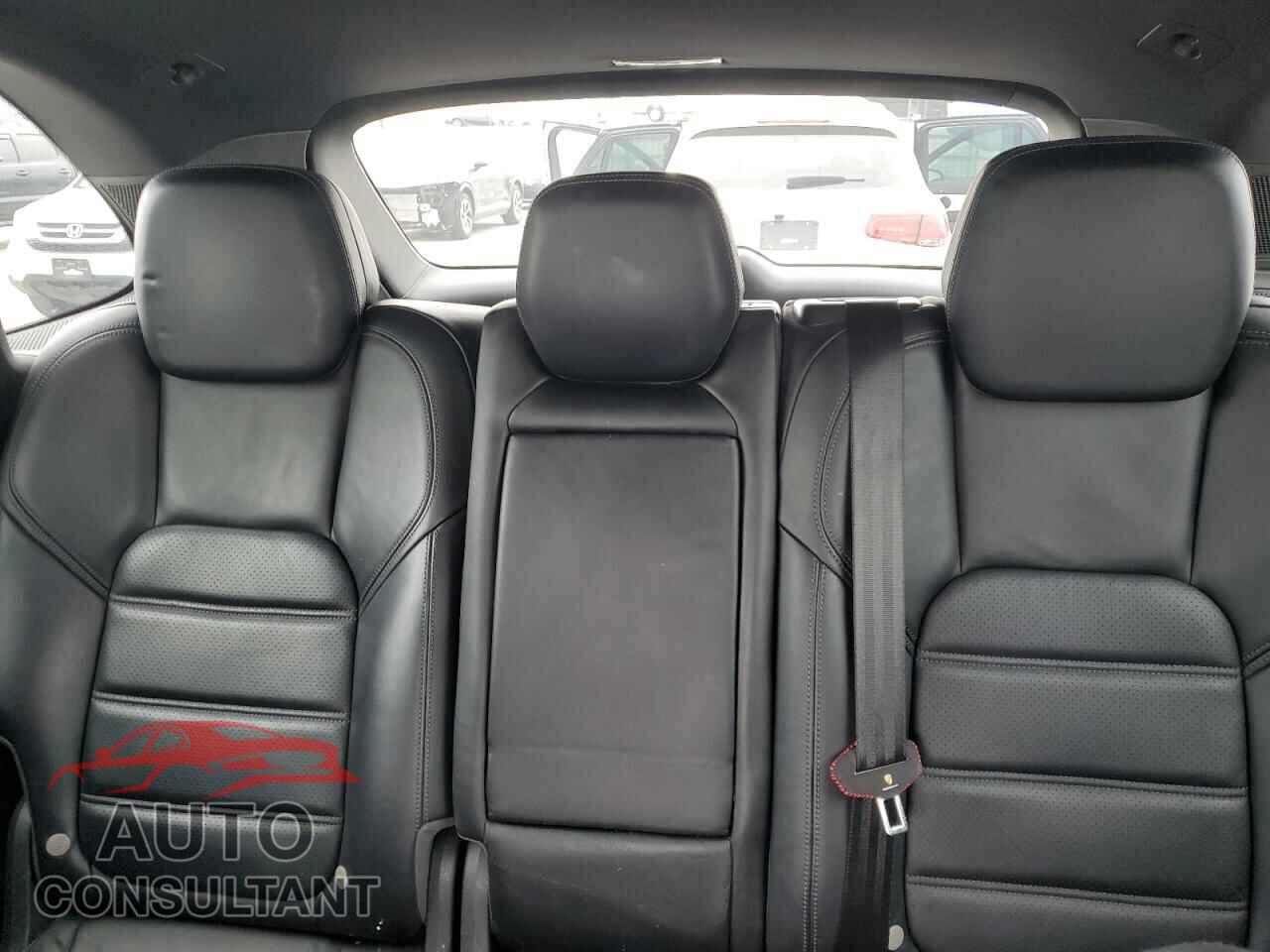 PORSCHE CAYENNE 2015 - WP1AE2A2XFLA52453