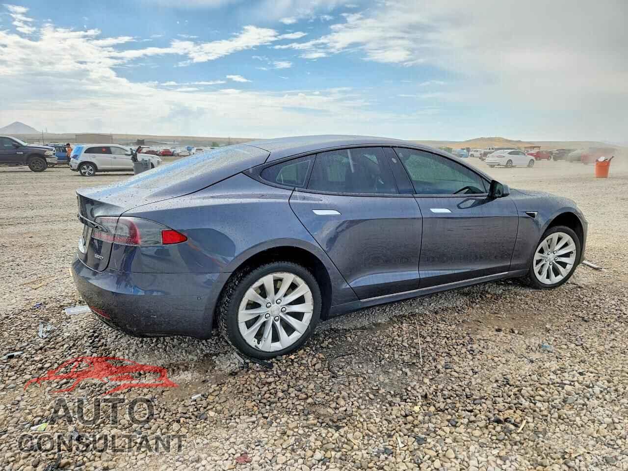 TESLA MODEL S 2017 - 5YJSA1E20HF229216