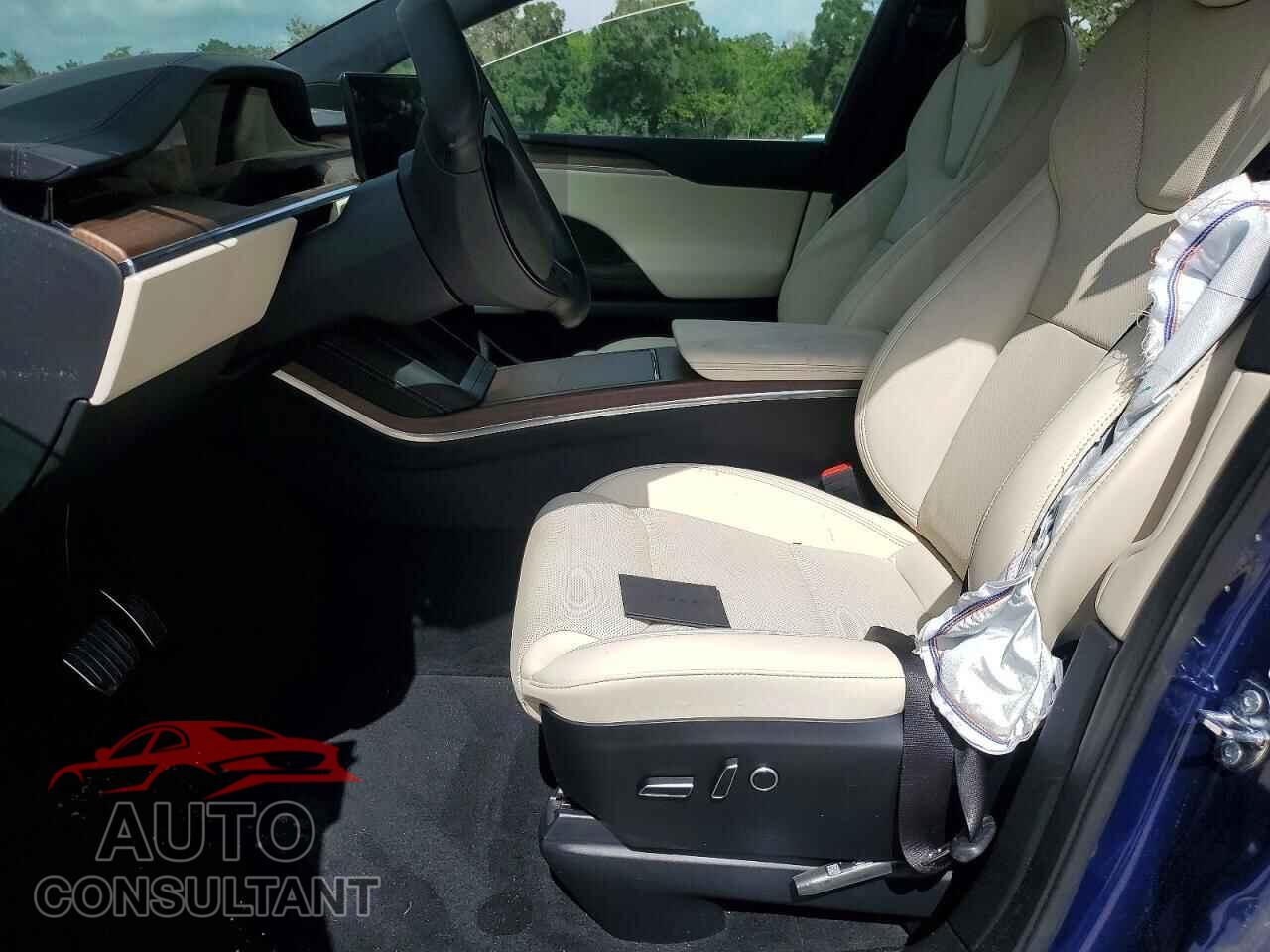 TESLA MODEL X 2023 - 7SAXCBE59PF378614