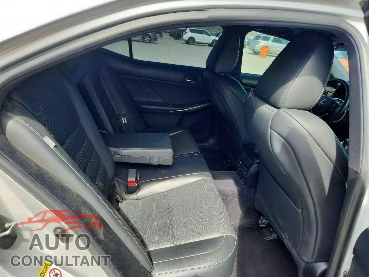 LEXUS IS 2014 - JTHCF1D21E5002068