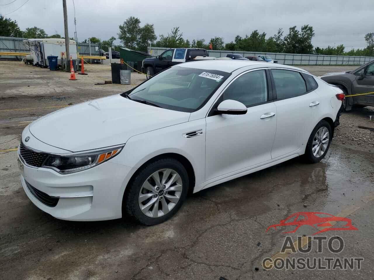 KIA OPTIMA 2018 - 5XXGU4L33JG231894