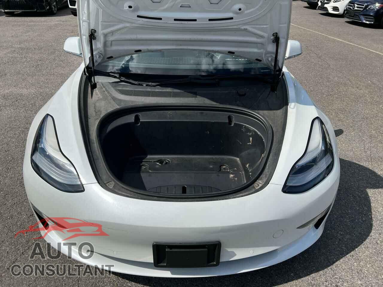 TESLA MODEL 3 2020 - 5YJ3E1EB6LF618251