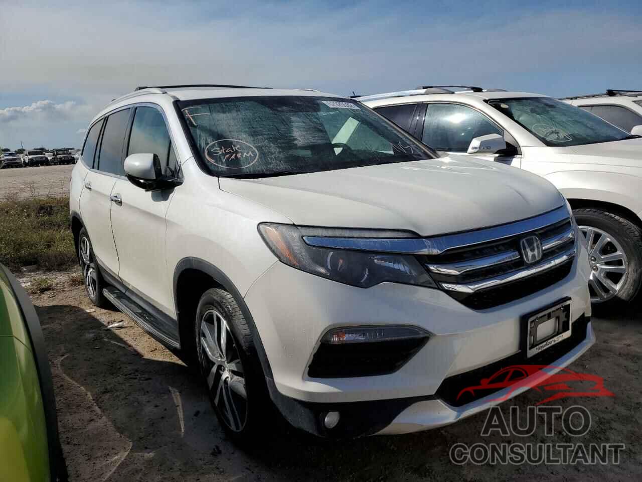 HONDA PILOT 2018 - 5FNYF6H00JB019563