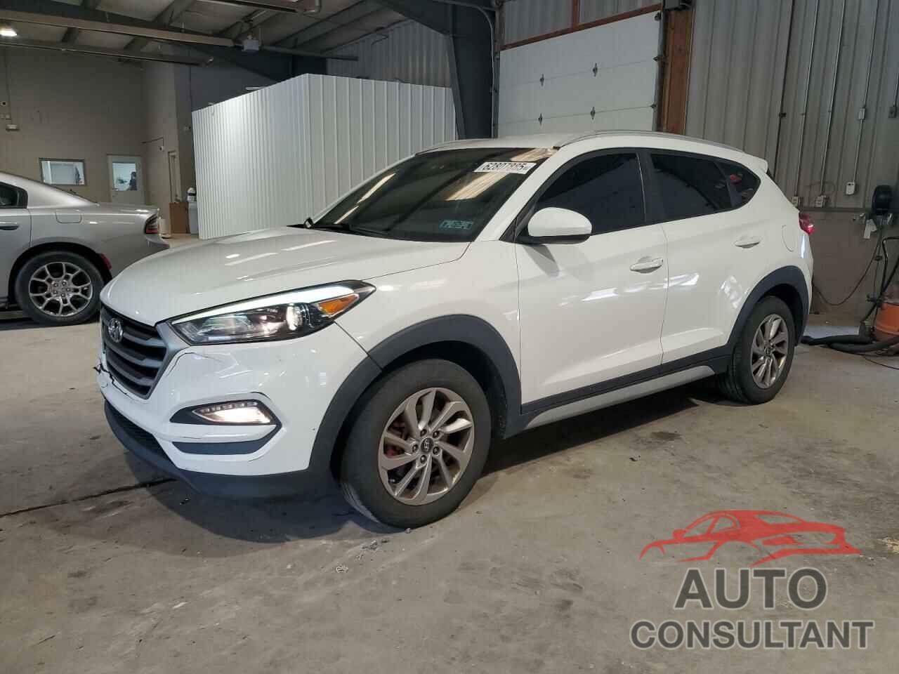 HYUNDAI TUCSON 2018 - KM8J3CA40JU707118