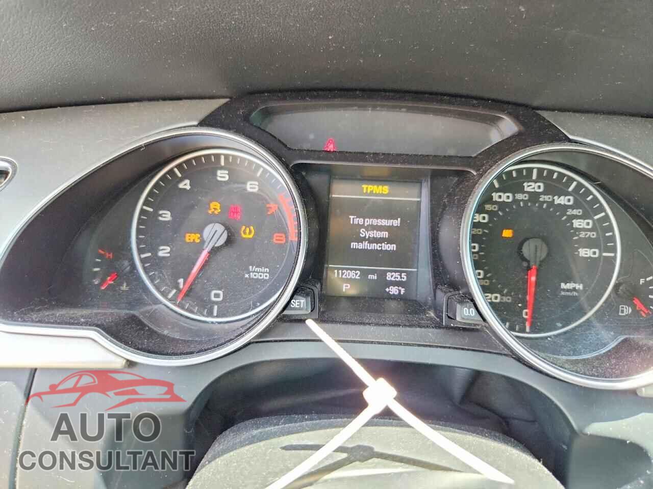 AUDI A5 2012 - WAULFAFH0CN007114