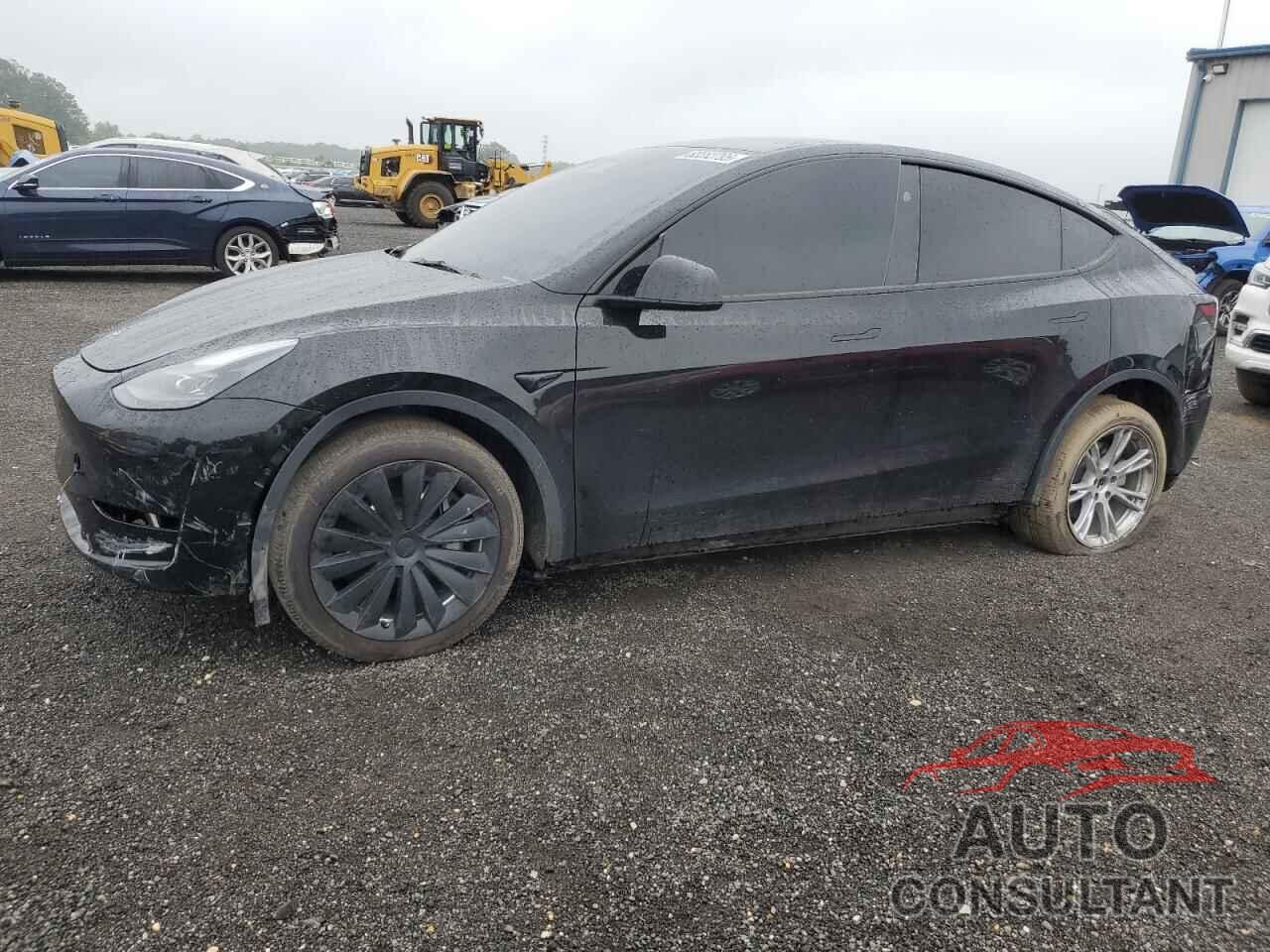TESLA MODEL Y 2023 - 7SAYGDEE8PA208651