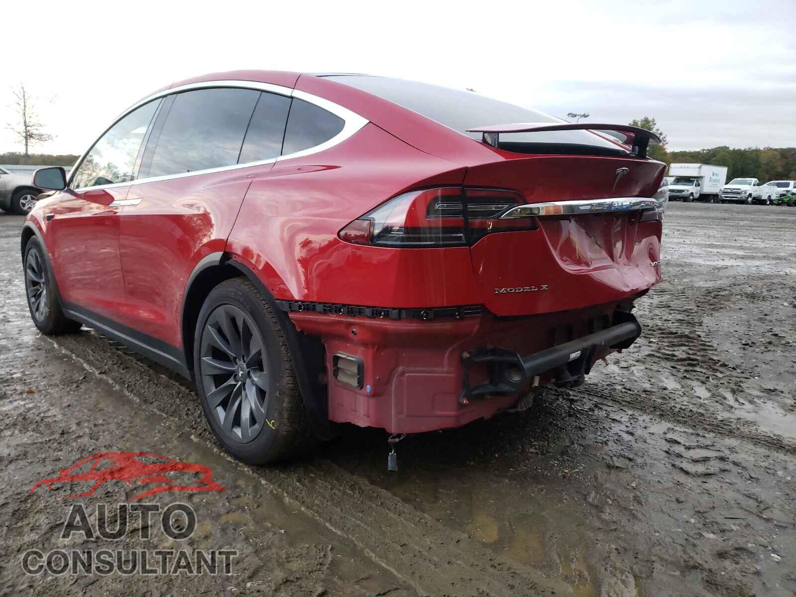 TESLA MODEL X 2017 - 5YJXCDE25HF056813