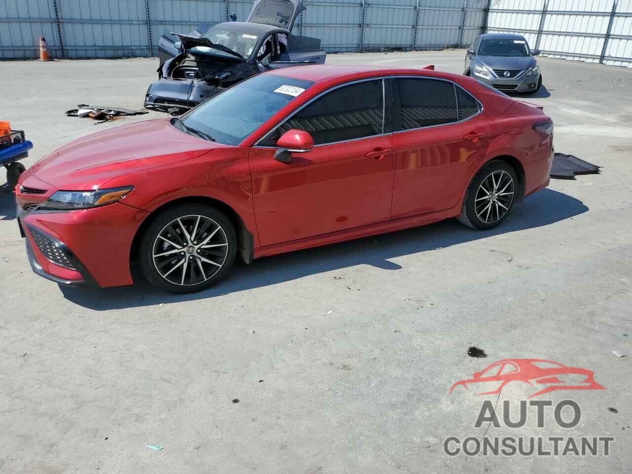 TOYOTA CAMRY 2023 - 4T1G11AK5PU165851