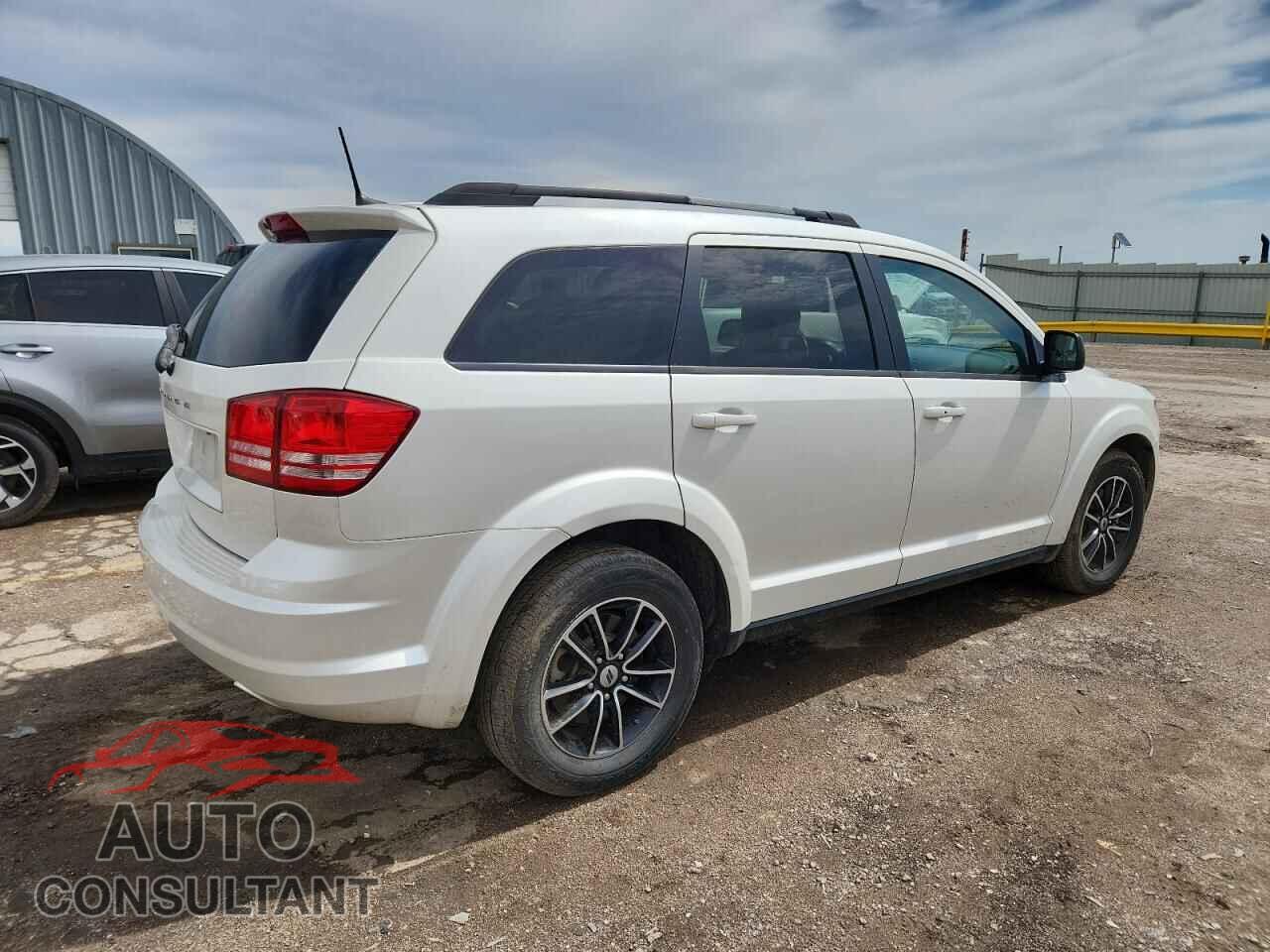 DODGE JOURNEY 2018 - 3C4PDCAB2JT524808