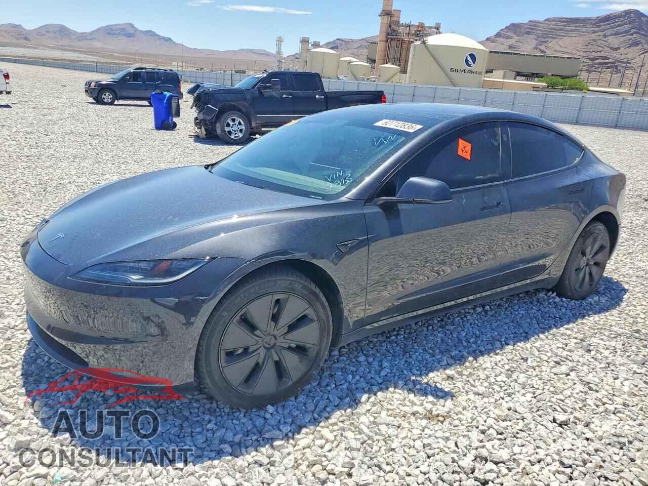 TESLA MODEL 3 2025 - 5YJ3E1EA4SF012985