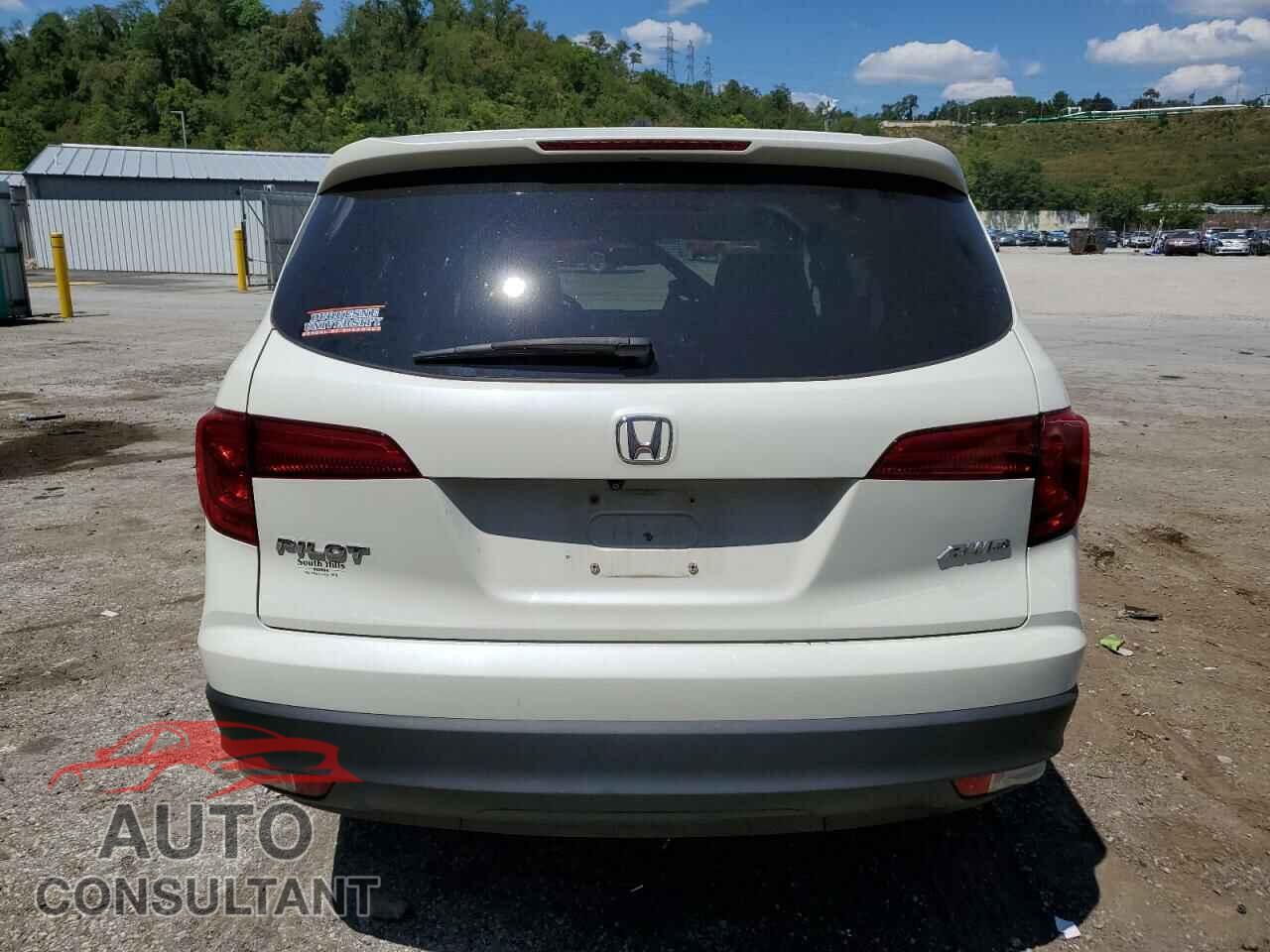 HONDA PILOT 2017 - 5FNYF6H54HB098595