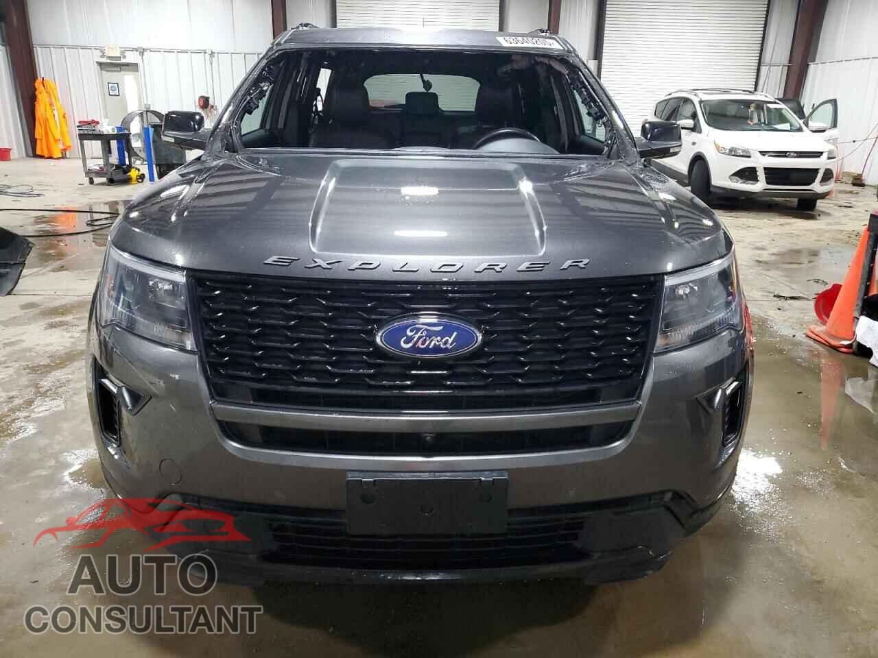 FORD EXPLORER 2018 - 1FM5K8GT7JGB37911