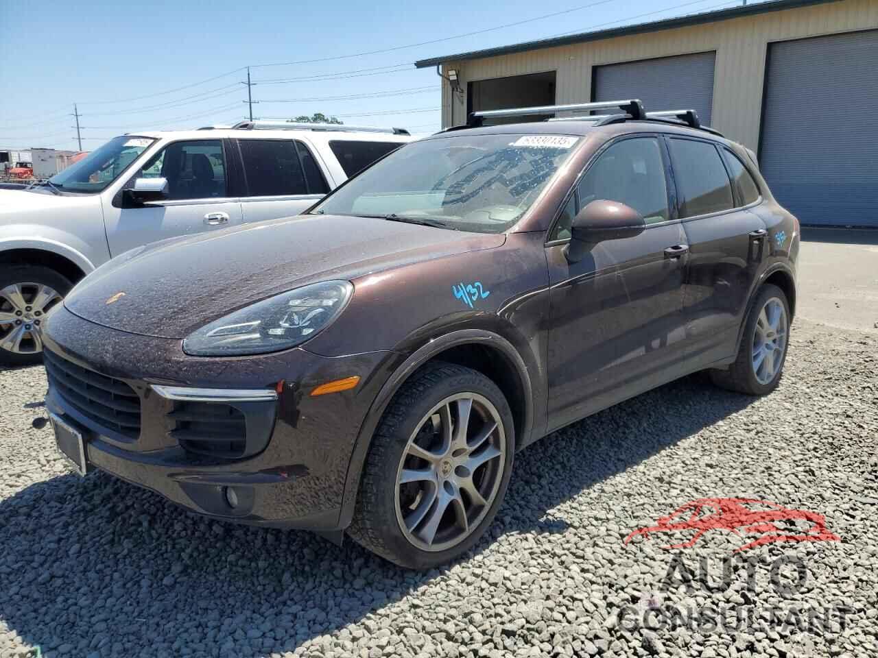 PORSCHE CAYENNE 2017 - WP1AA2A25HKA90466
