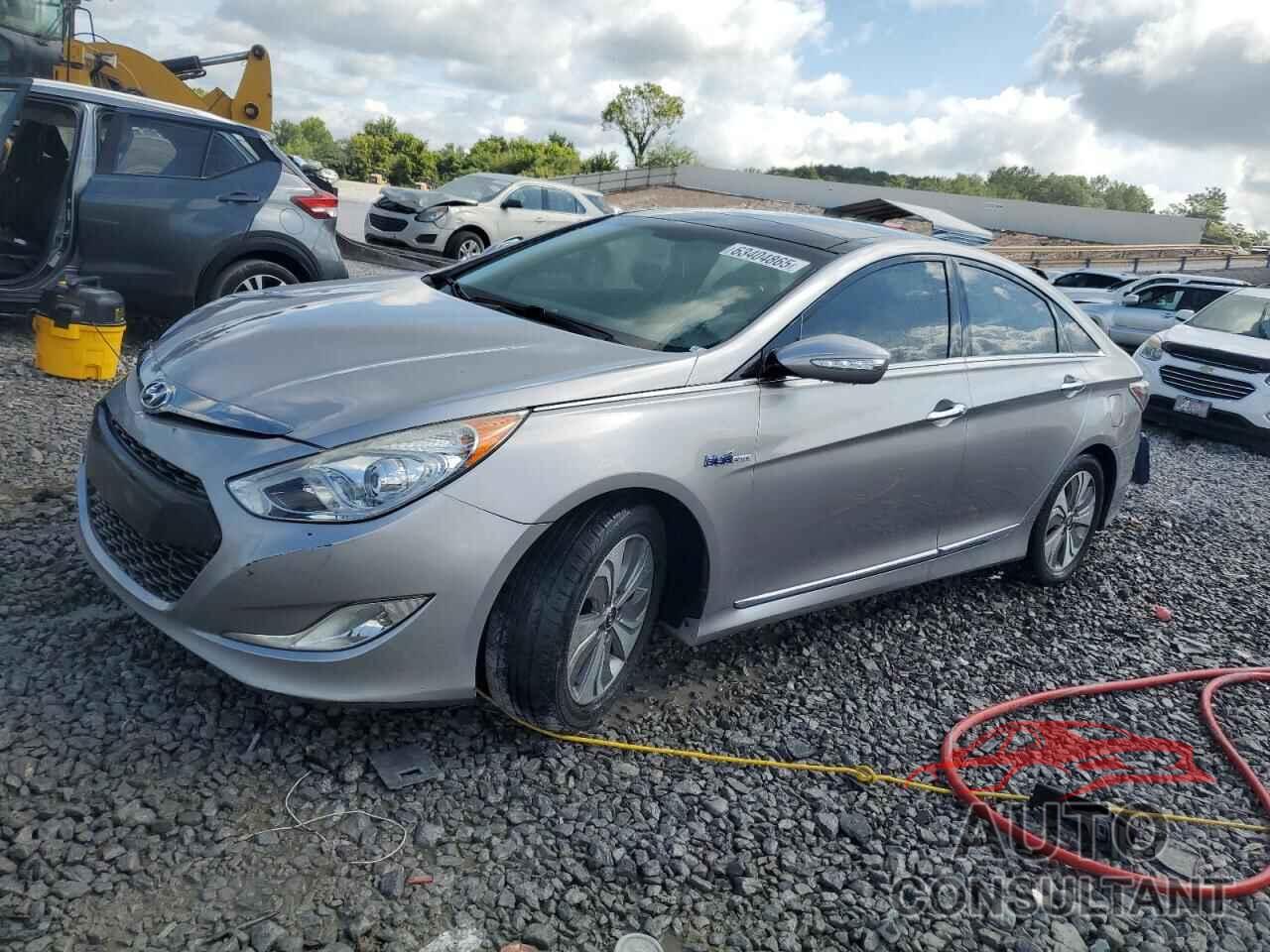 HYUNDAI SONATA 2013 - KMHEC4A42DA084386