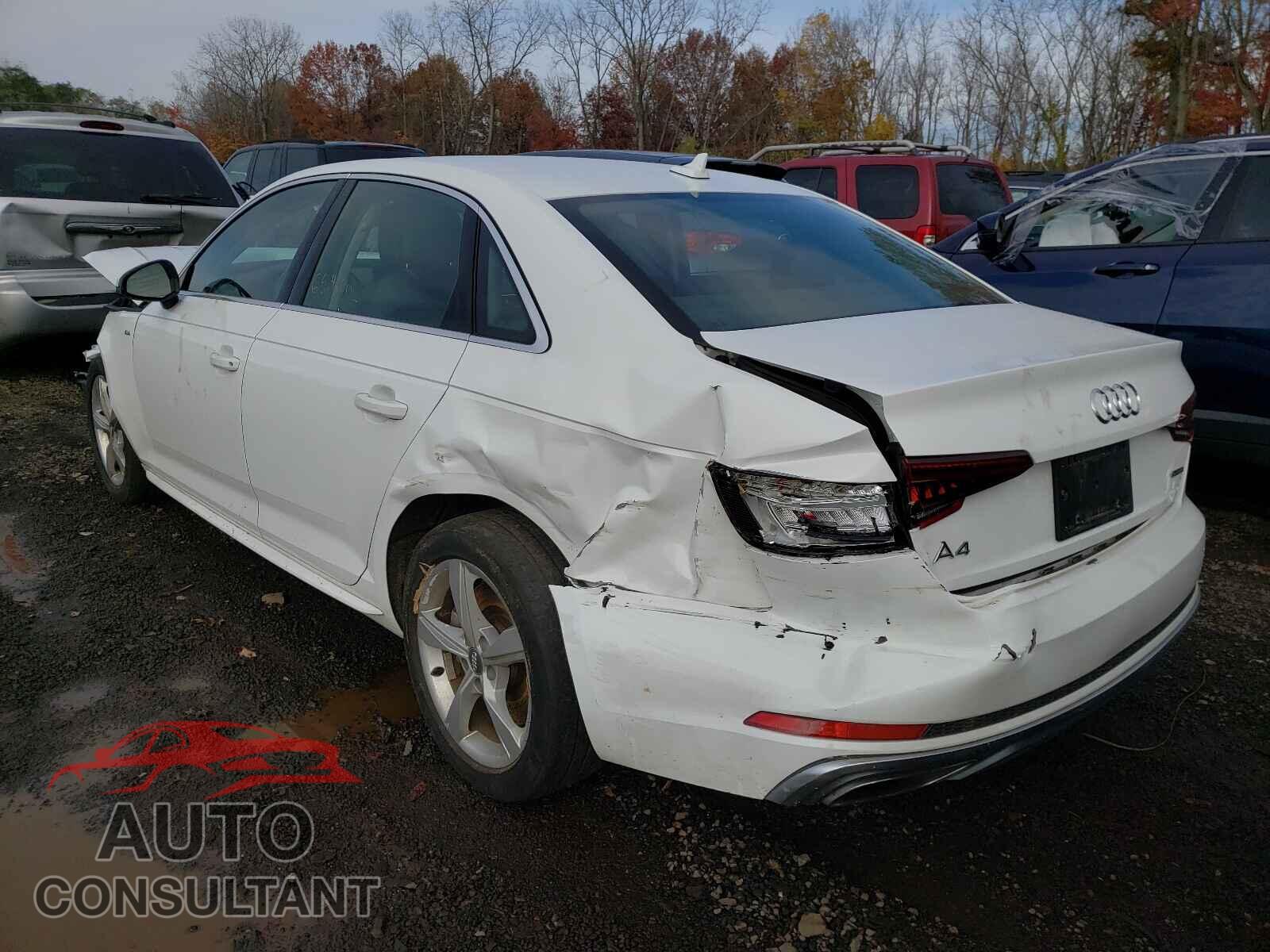 AUDI A4 2019 - WAUDNAF47KA015530