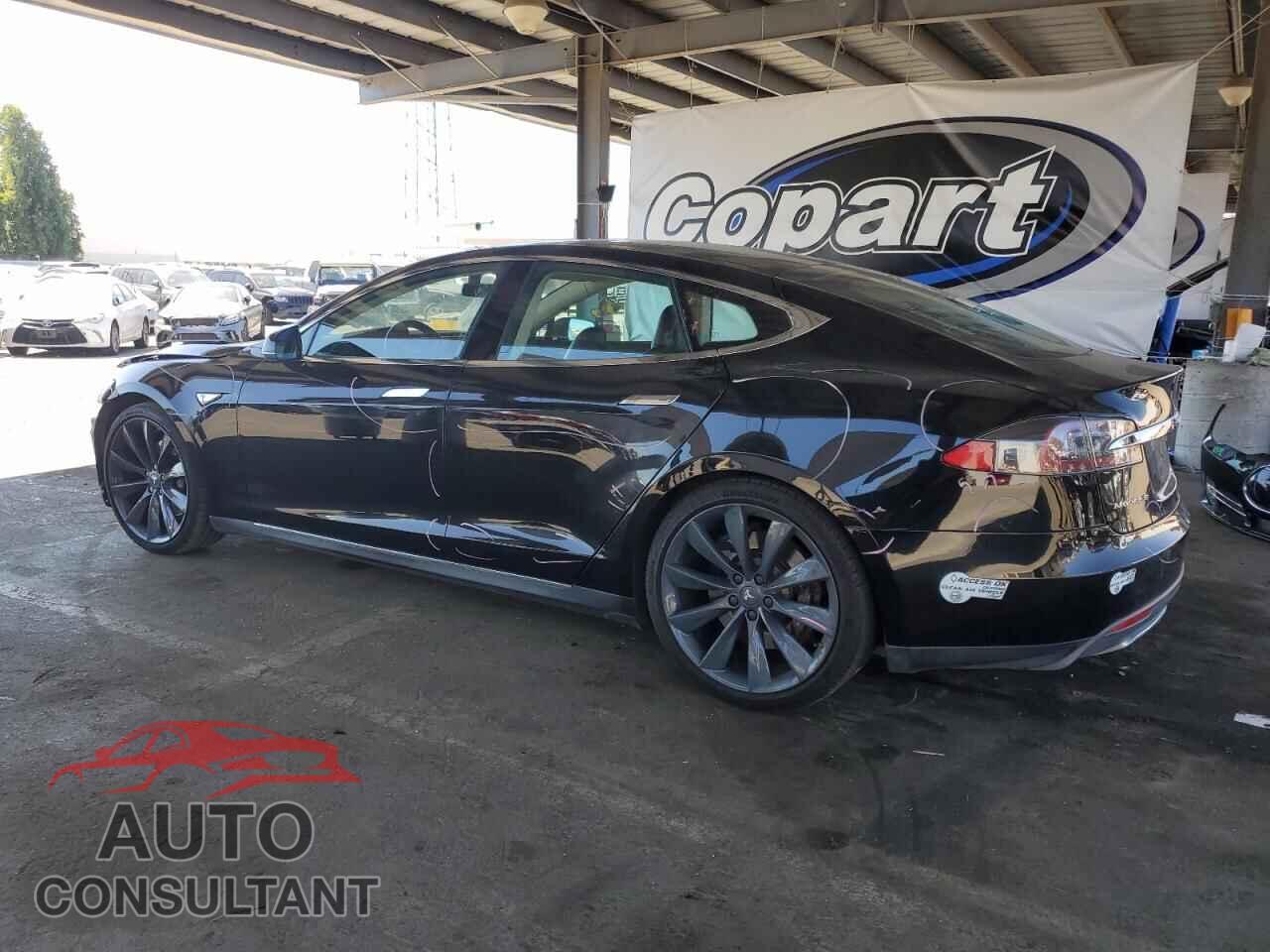 TESLA MODEL S 2013 - 5YJSA1CP1DFP27563