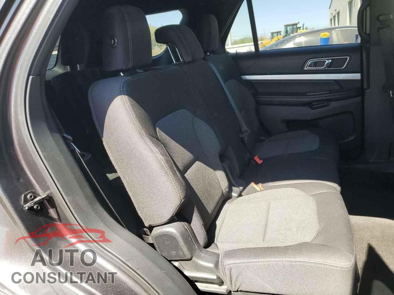FORD EXPLORER 2017 - 1FM5K7D84HGD55812