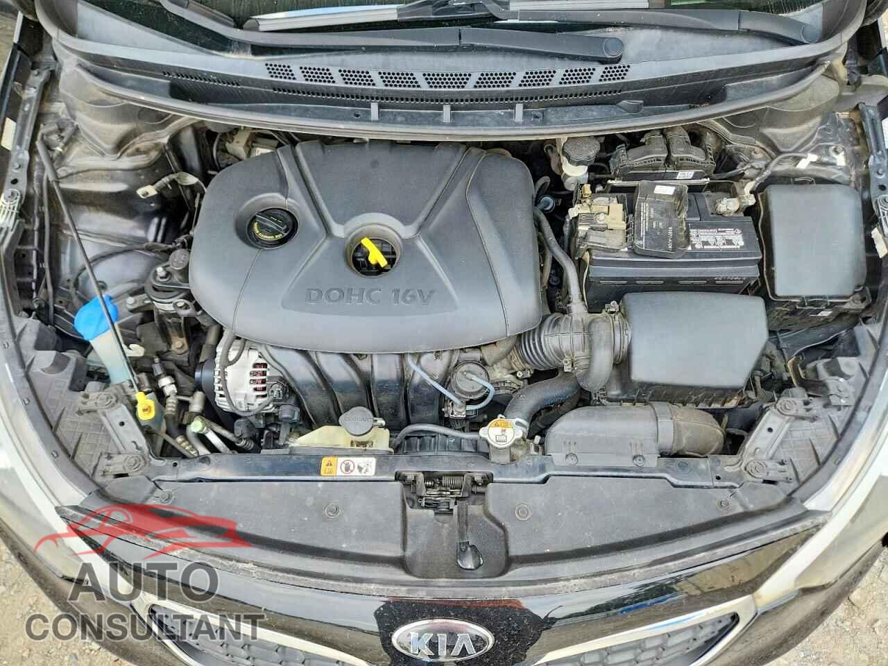 KIA FORTE 2016 - KNAFK4A65G5552182