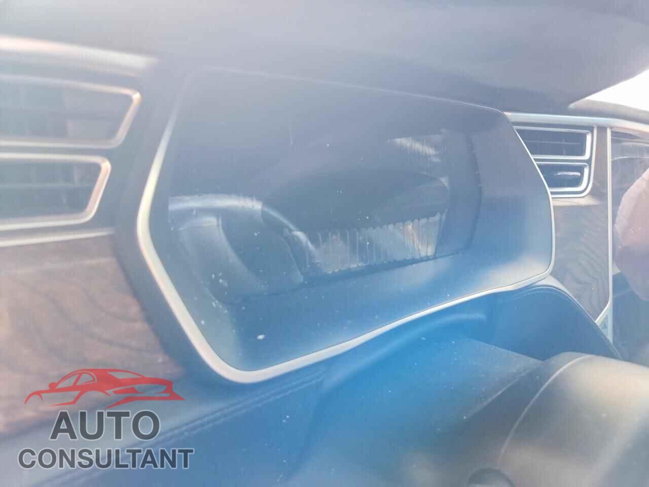 TESLA MODEL S 2016 - 5YJSA1E49GF143399