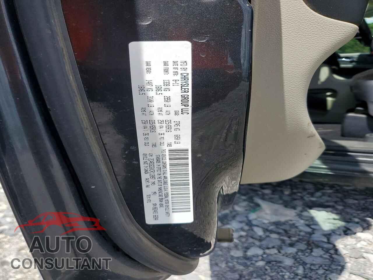 DODGE CARAVAN 2012 - 2C4RDGDGXCR112097