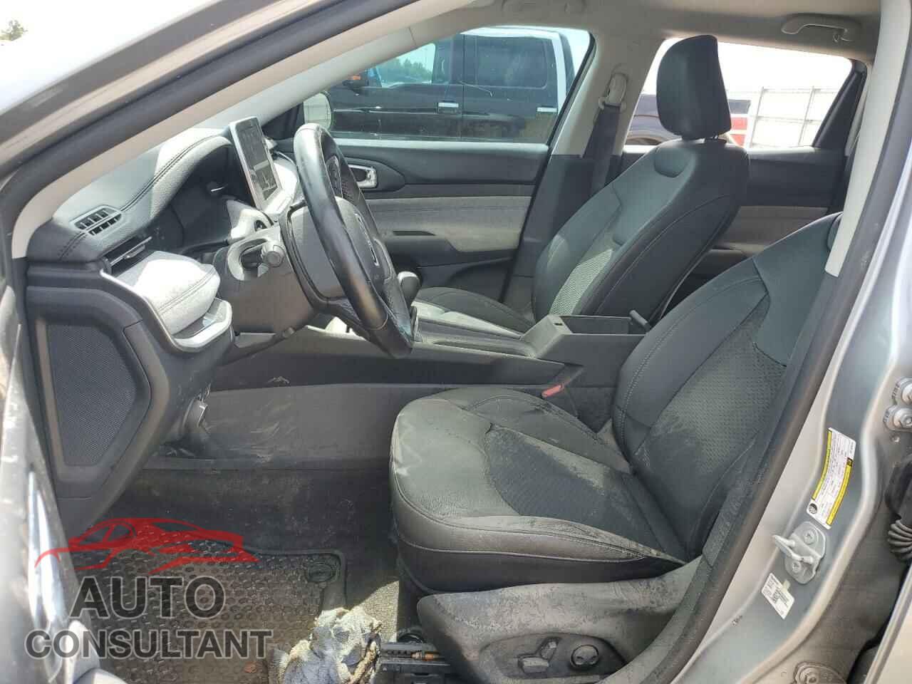 JEEP COMPASS 2022 - 3C4NJCBB2NT162614