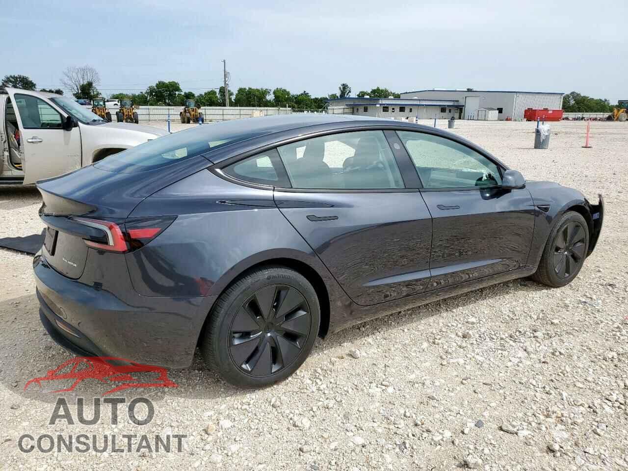 TESLA MODEL 3 2024 - 5YJ3E1EB4RF787208