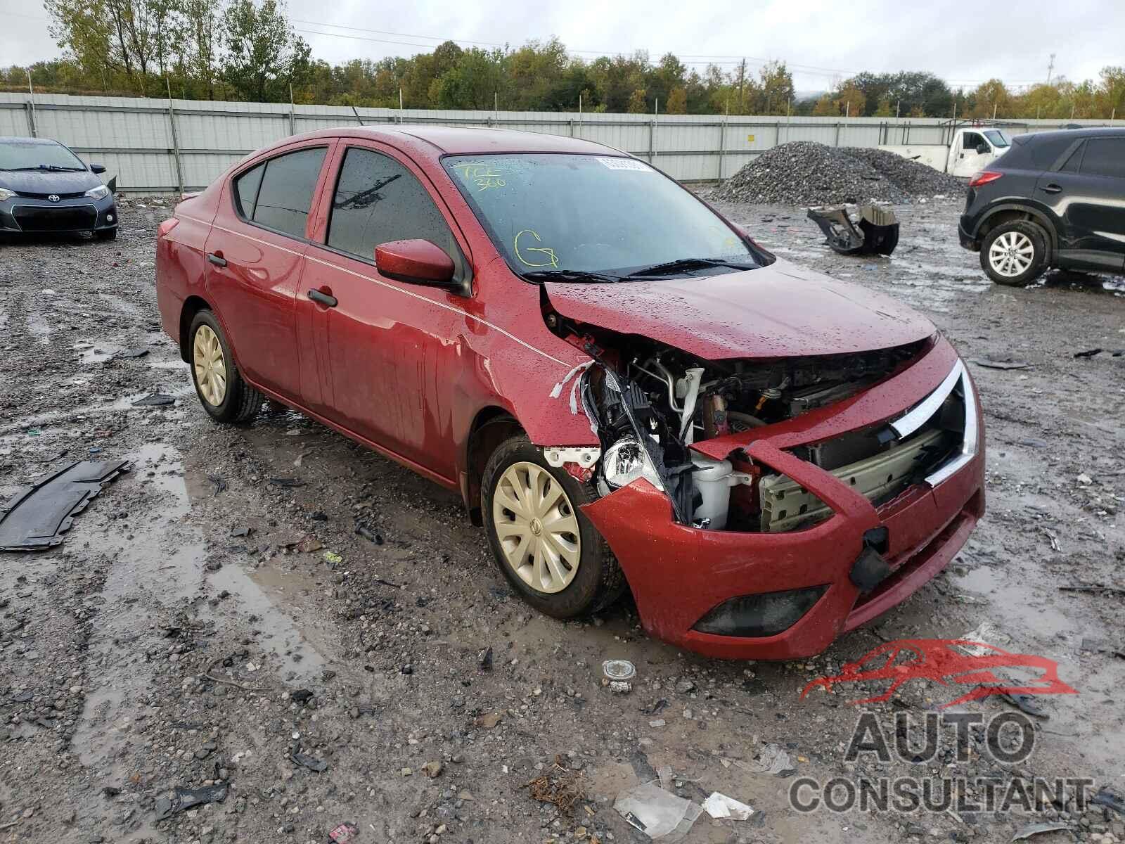 NISSAN VERSA 2018 - 3N1CN7AP9JL813783