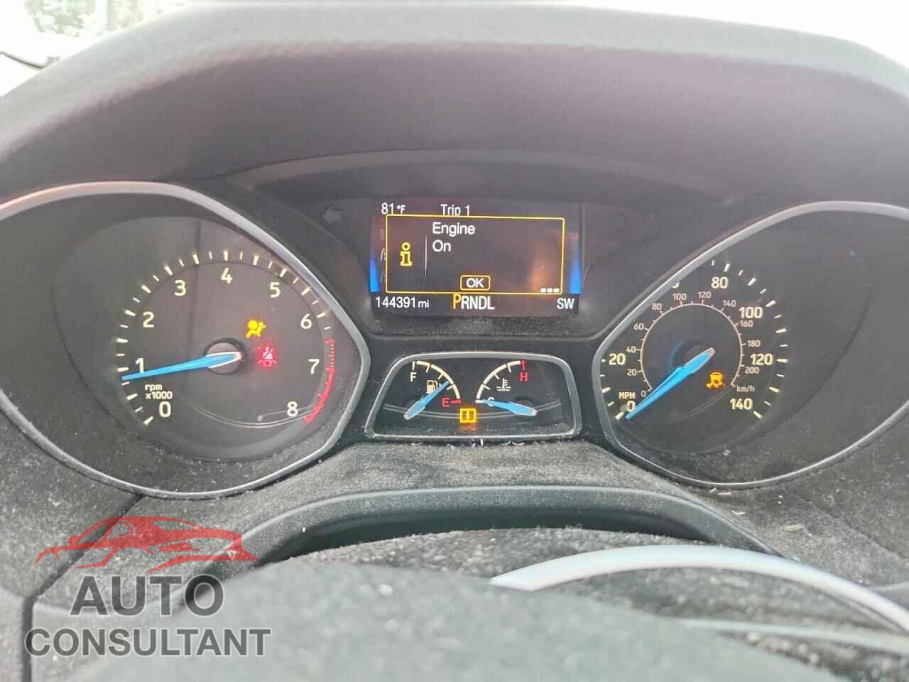 FORD FOCUS 2017 - 1FADP3F20HL312052
