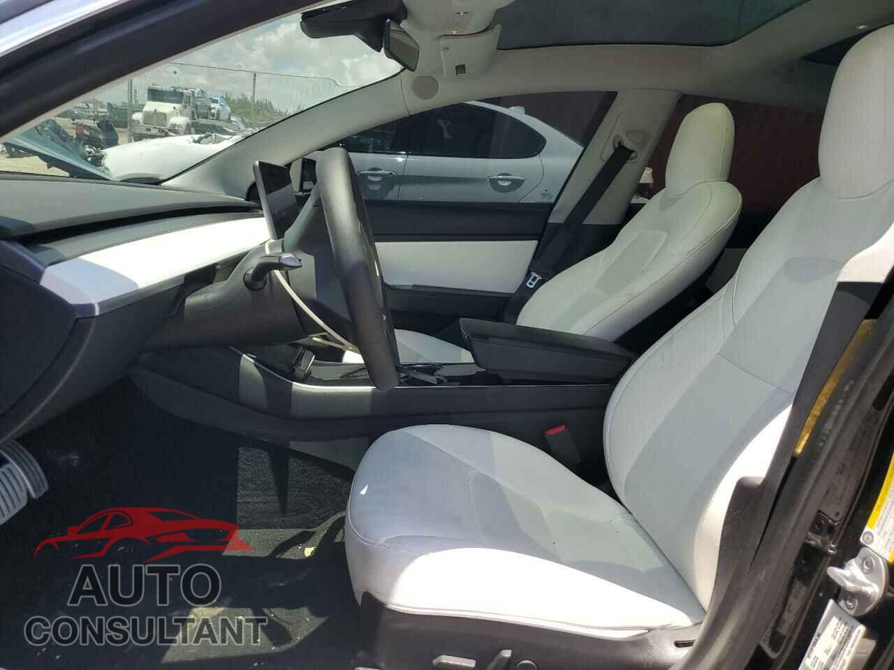 TESLA MODEL 3 2020 - 5YJ3E1EC6LF624527