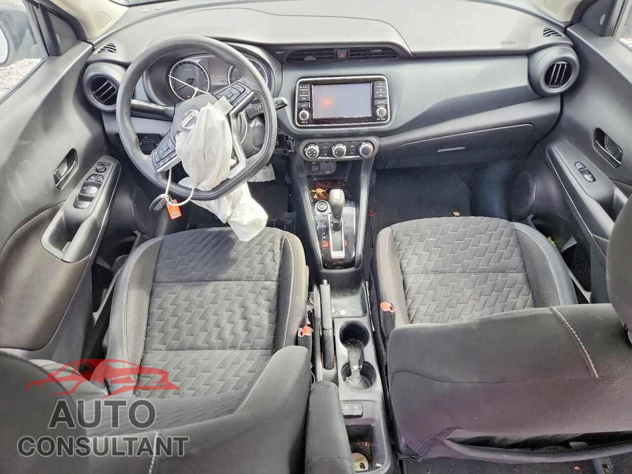 NISSAN KICKS 2021 - 3N1CP5BVXML468893