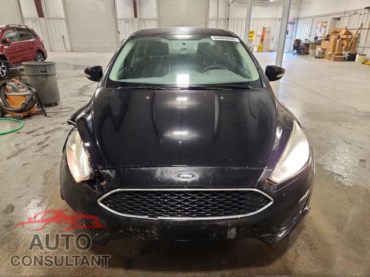 FORD FOCUS 2017 - 1FADP3F26HL258837
