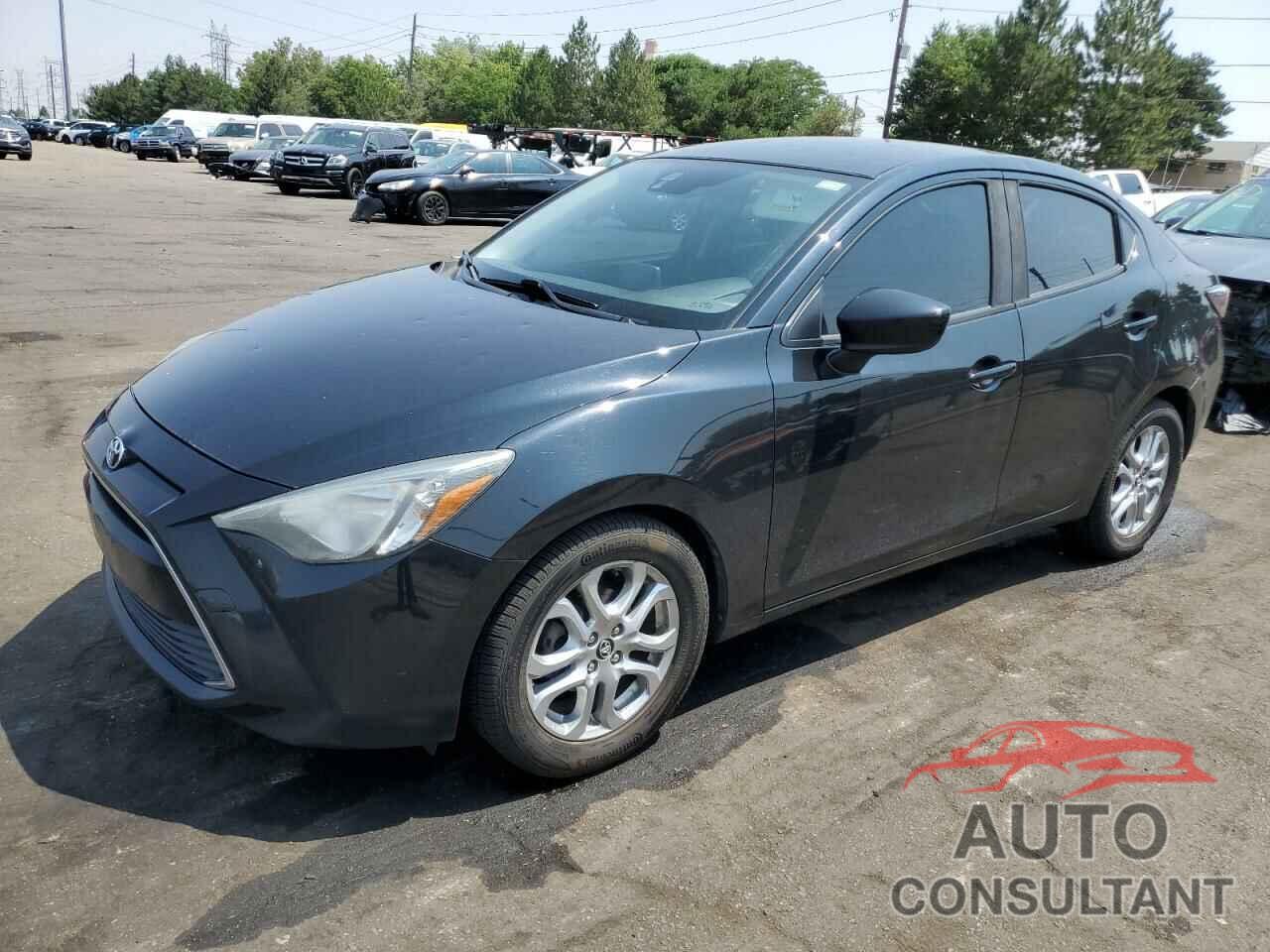 TOYOTA YARIS 2018 - 3MYDLBYV7JY310370